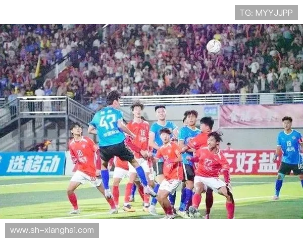 湘超联赛激情再燃各路劲旅鏖战绿茵赛场掀起足球热潮 湘超联赛激情再燃各路劲旅鏖战绿茵赛场掀起足球热潮