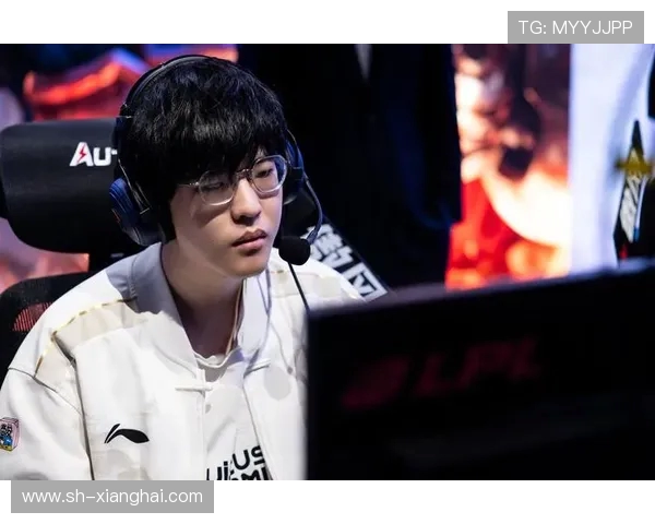 赛后分析：IG与WE在比赛中的心理素质对比与影响探讨